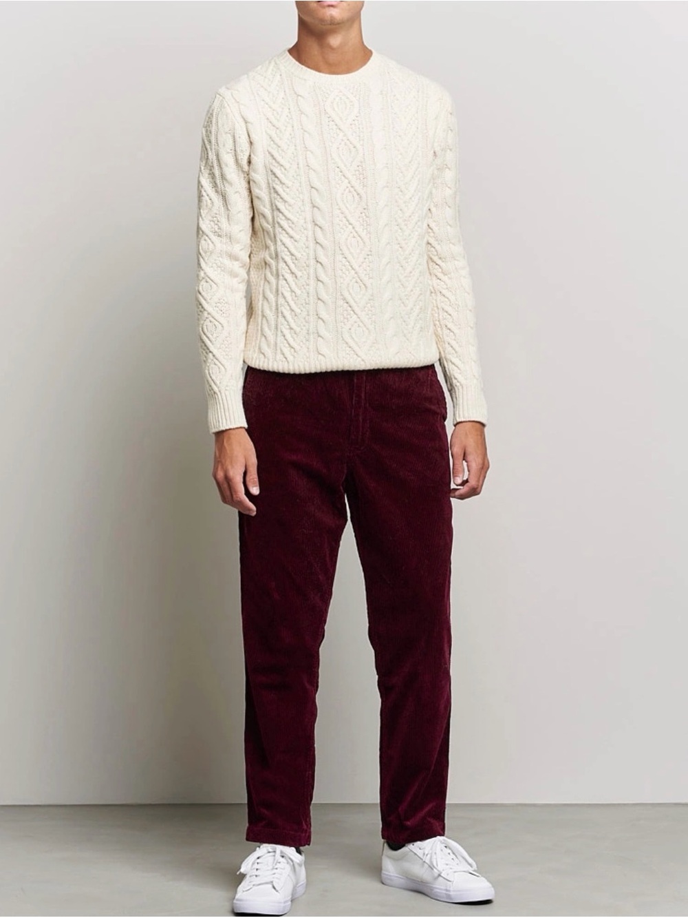 NWT,Lauren Ralph Lauren Men's Corduroy Pants in color mulberry.